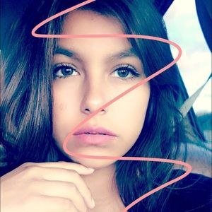 Meet your Posher, Yuliana