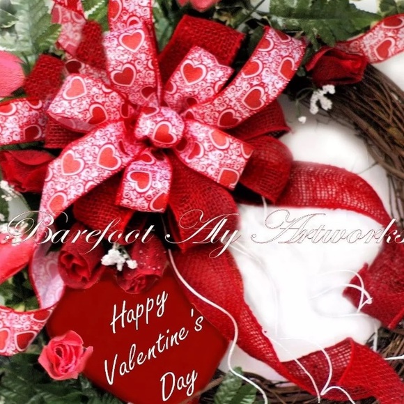 Motherβs Day?? Wreath Heart Decoration Gift of Love. Custom handwritten heart! - Picture 3 of 4