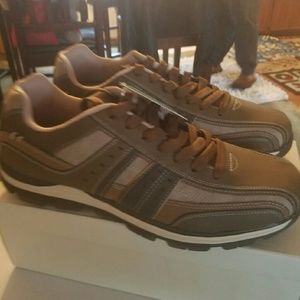 Perry Ellis Sneakers