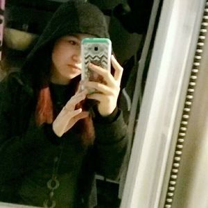 Meet your Posher, Gabrielle