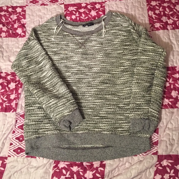 American Eagle Sweater Small - Picture 1 of 2