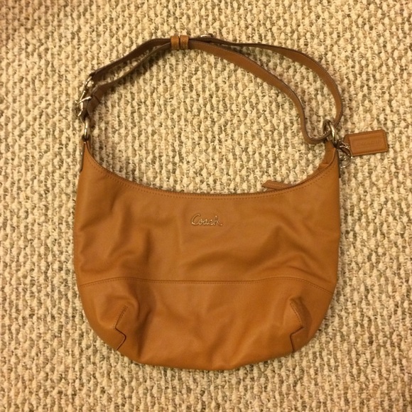 Coach Handbags - BNWOT Coach Bag