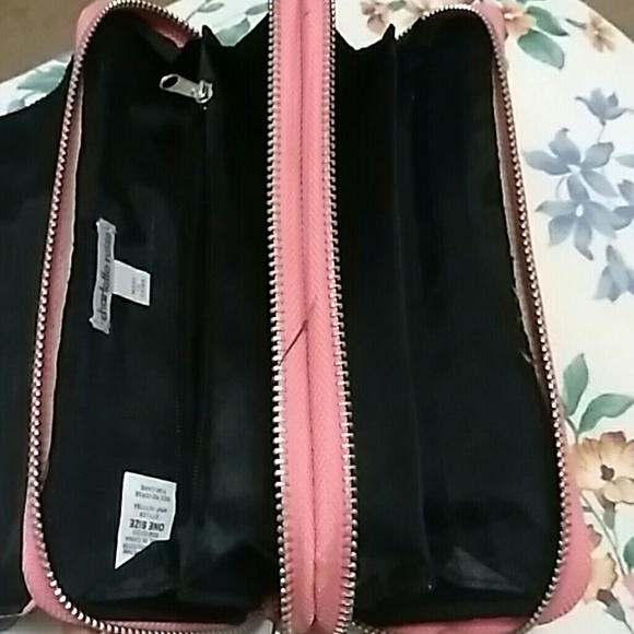 Wallet - Picture 2 of 2