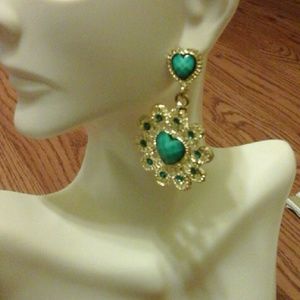 Stunning turquoise earrings