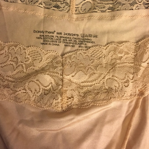 Barely There invisible undies - Picture 2 of 4