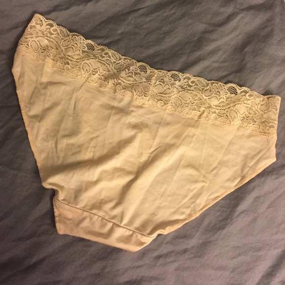 Barely There invisible undies - Picture 3 of 4