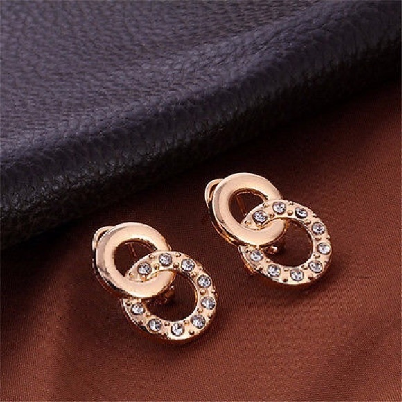 Jewelry - Earrings + adjustable matching ring