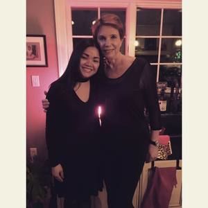 Meet your Posher, Lia