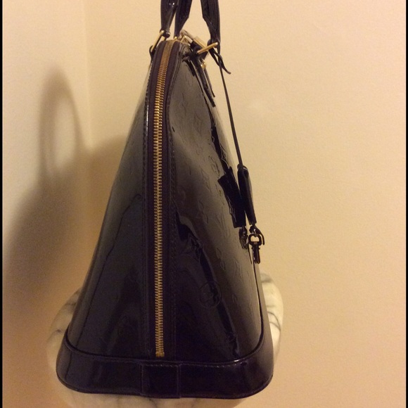 Louis Vuitton alma GM ( sold) - Picture 3 of 4