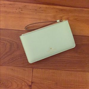 Kate Spade Cedar Street Karolina Wristlet