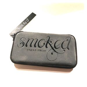 Urban Decay Smoked Pallet