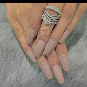 Meet your Posher, Fernanda