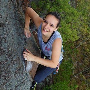 Meet your Posher, Ana