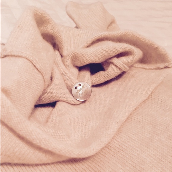 100% Cashmere Sweater - Picture 4 of 4