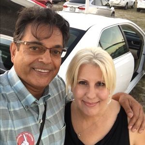 Meet your Posher, Laura