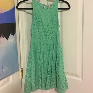 Mint green TILLYS lace dress