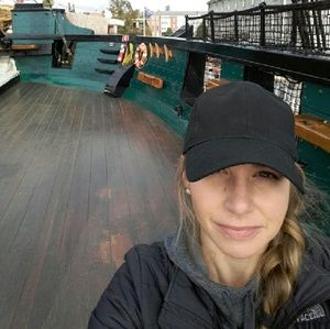 Meet your Posher, Sandy