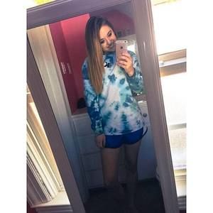 Meet your Posher, Keeley