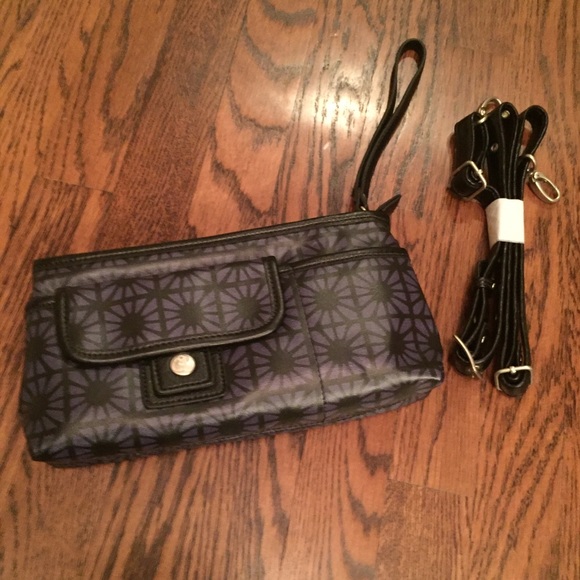 Elsapel wristlets with should strap