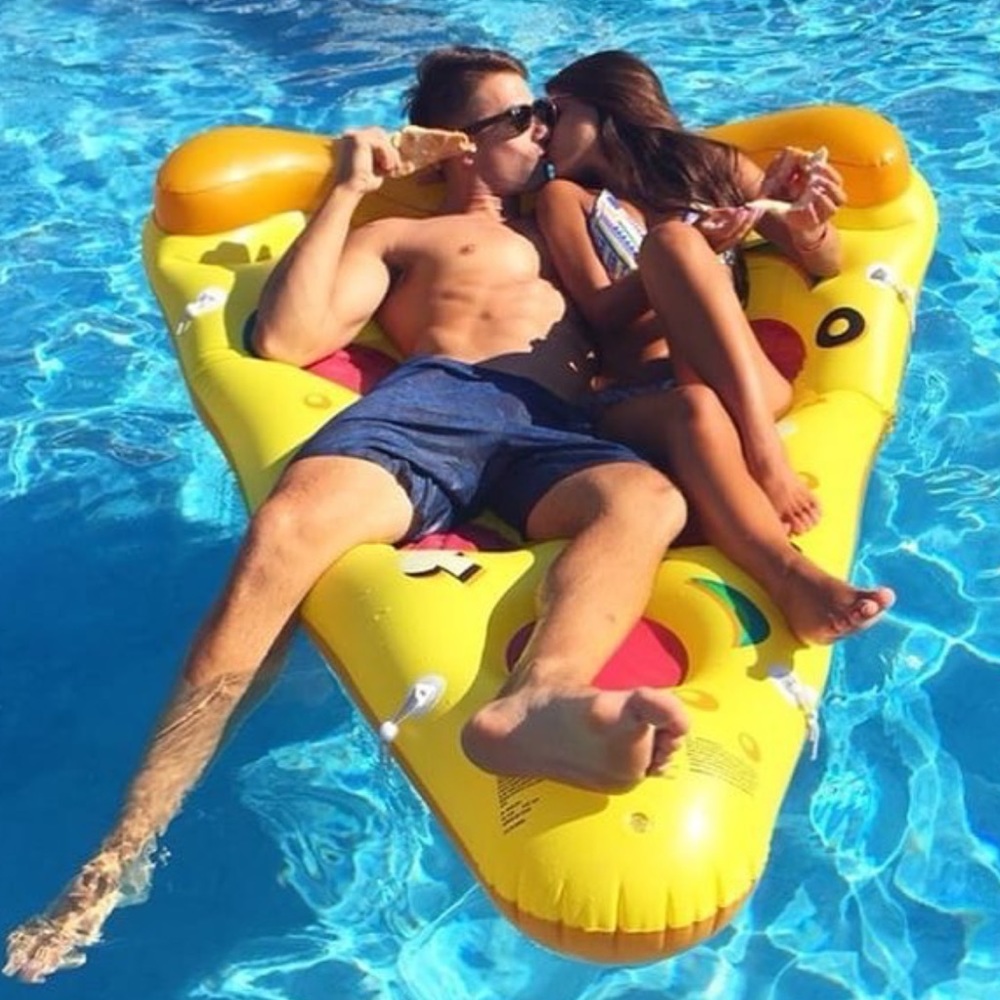 Pizza Floatie