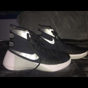 basketball shoes