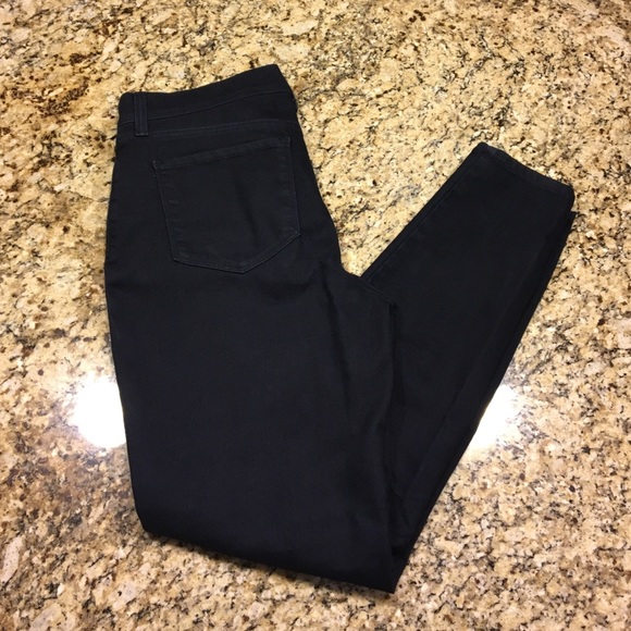 NYDJ Stretch Skinny Jeans - like new!