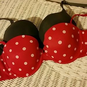 Lot of 2 bras