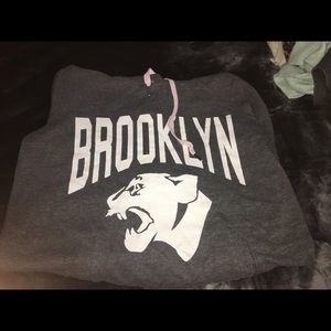 sweatshirt