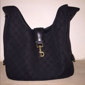 BLACK GUCCI SHOULDER BAG