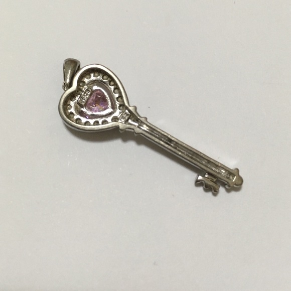 Heart Key Pink Crystal Pendant - Picture 3 of 4