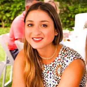 Meet your Posher, Alyssa