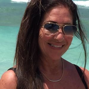 Meet your Posher, Nadia