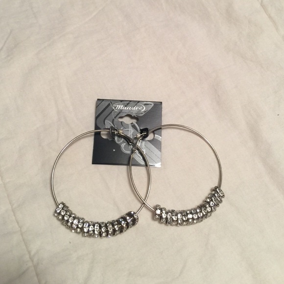 Silver Mandee Earings