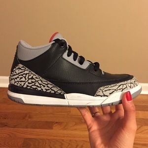 Authentic Jordan 3 Retro (Cements)