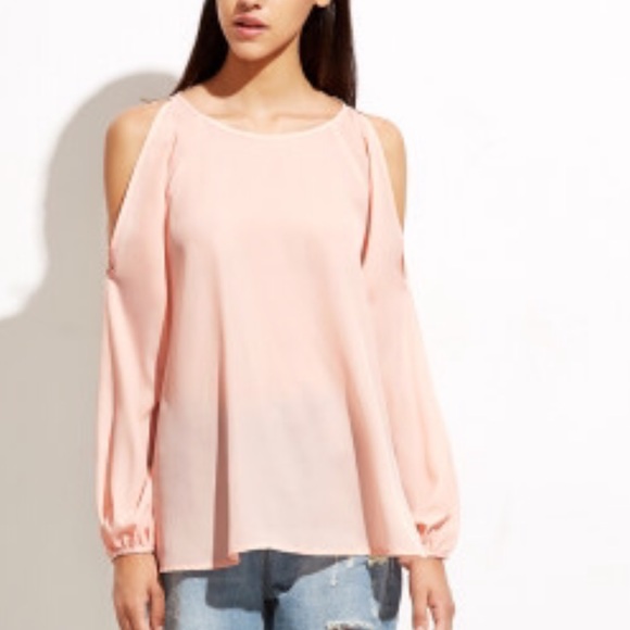 🌺PRETTY PEACH COLD SHOULDER TOP🌺 - Picture 4 of 4