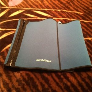 Waist trainer. Weight loss.