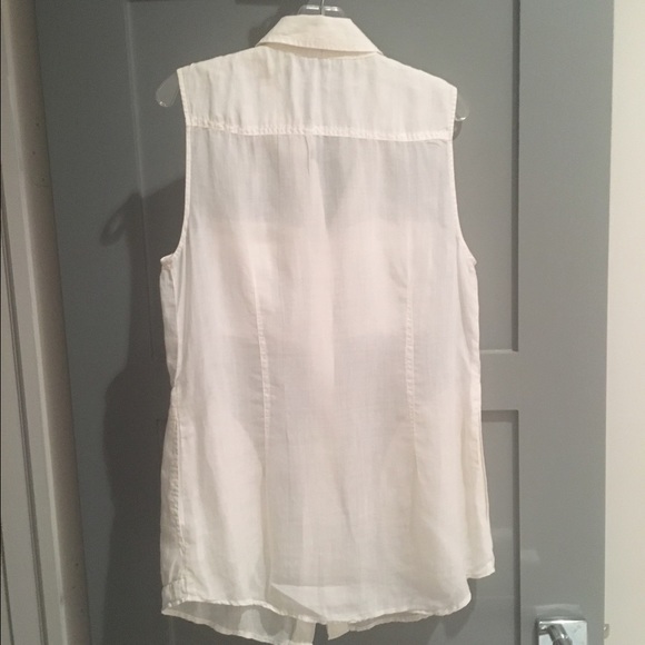 Theory Sleeveless Button Down Blouse - Picture 4 of 4