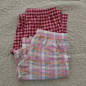 2 pair pajama bottoms size small