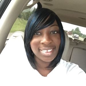 Meet your Posher, Ebony