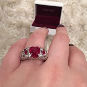 Beautiful Vancaro Ring - Ruby Angel Wings
