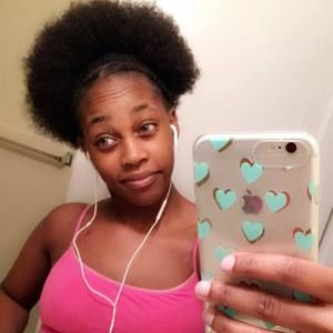 Meet your Posher, Kiara