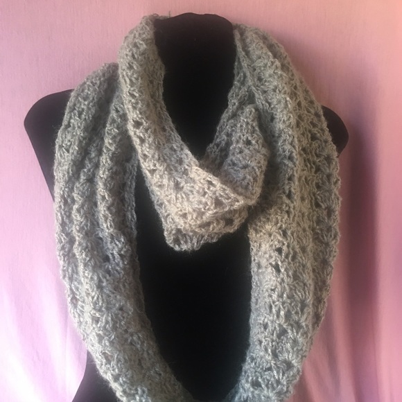 Grey infinity scarf