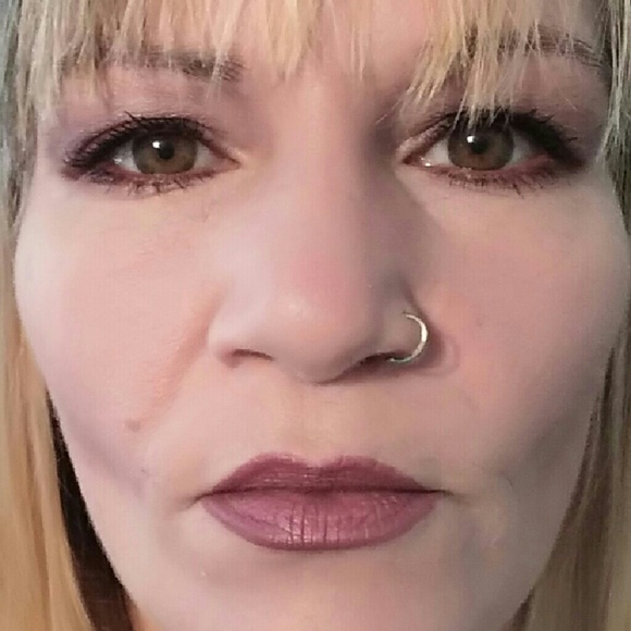 Meet your Posher, Tanya