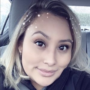 Meet your Posher, Elena