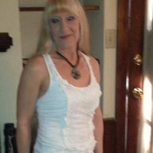 Meet your Posher, Shelly