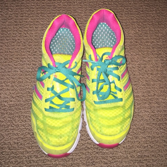 Adidas tennis shoes