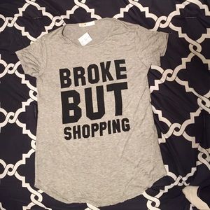 Gray broke but shopping tshirt size S/M