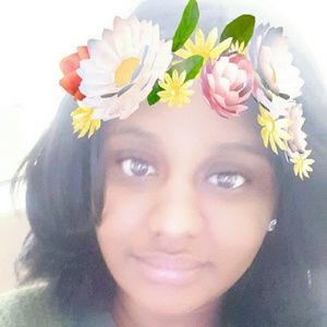 Meet your Posher, Stacy