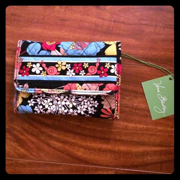 Vera Bradley Euro Wallet Happy Snails