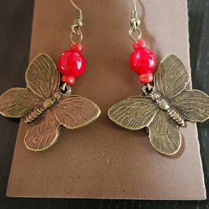 ⚡SALE⚡🦋 Butterfly metal & seed earrings 4rm MX